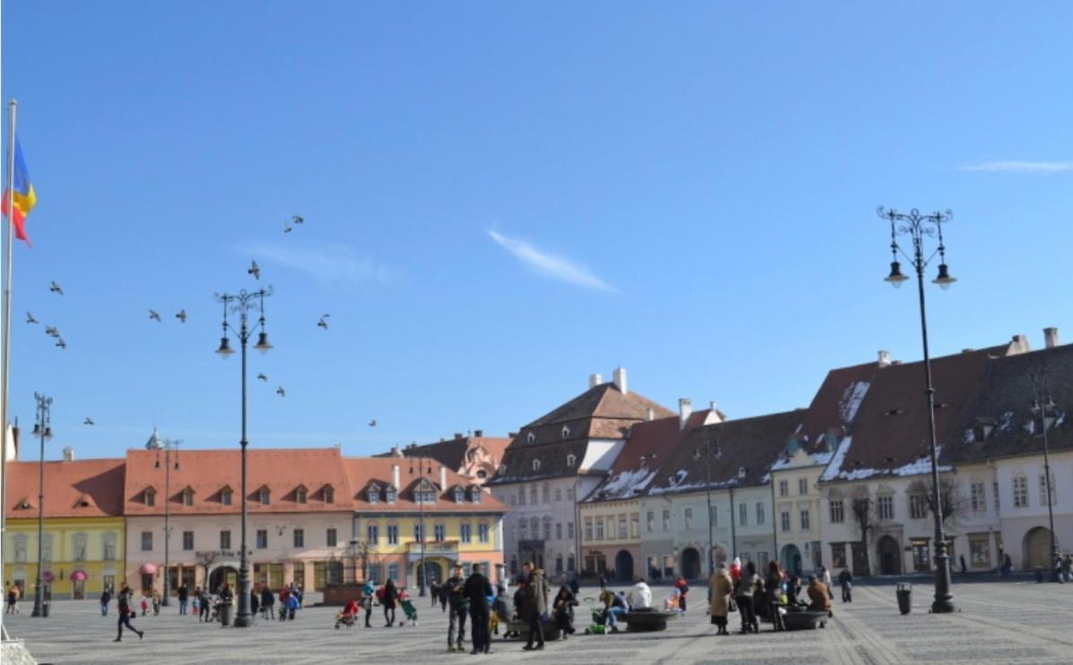 Monarch Residence Sibiu Eksteriør billede